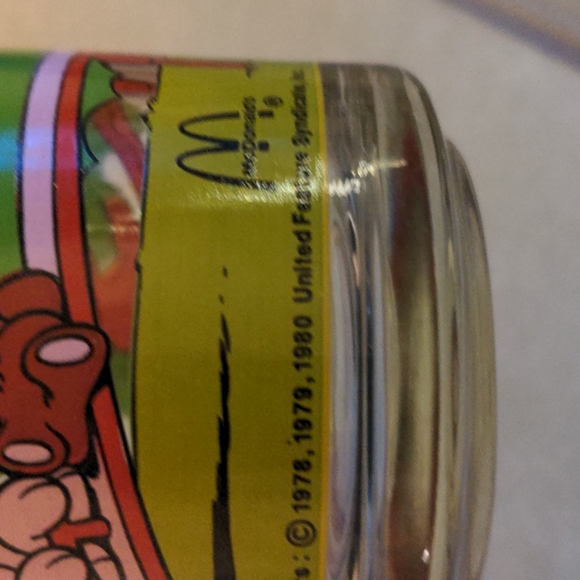 Garfield Mug - Picture 2 of 3